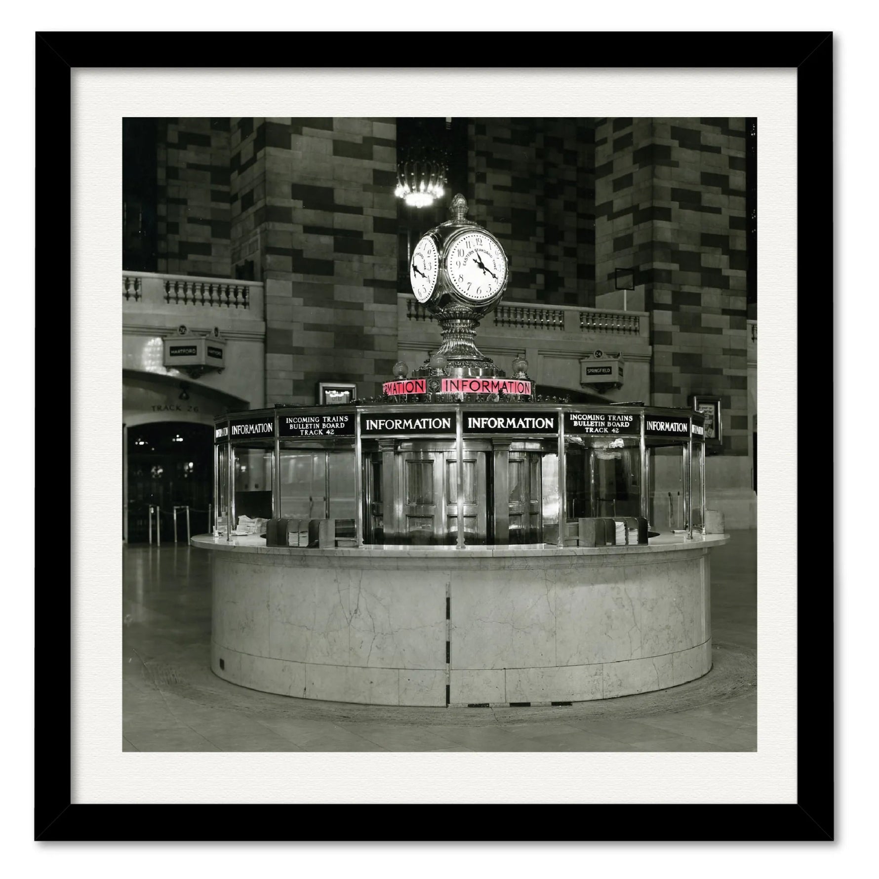 Courtside Market Grand Central - Information Booth & Clock Framed Canvas-AMAZON FACTORY