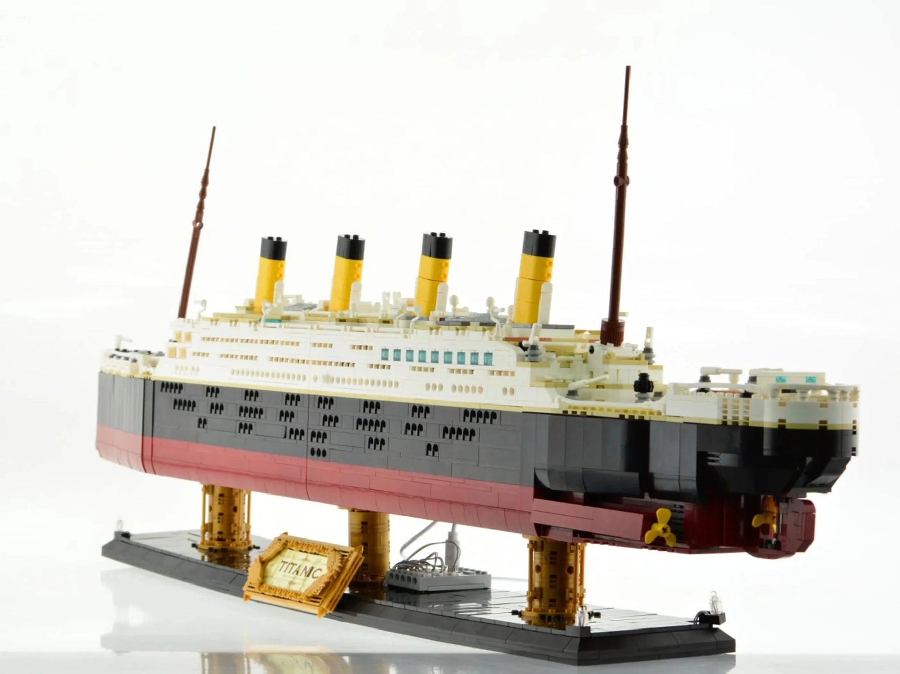 Large micro blocks Titanic 4035 blocks-AMAZON FACTORY